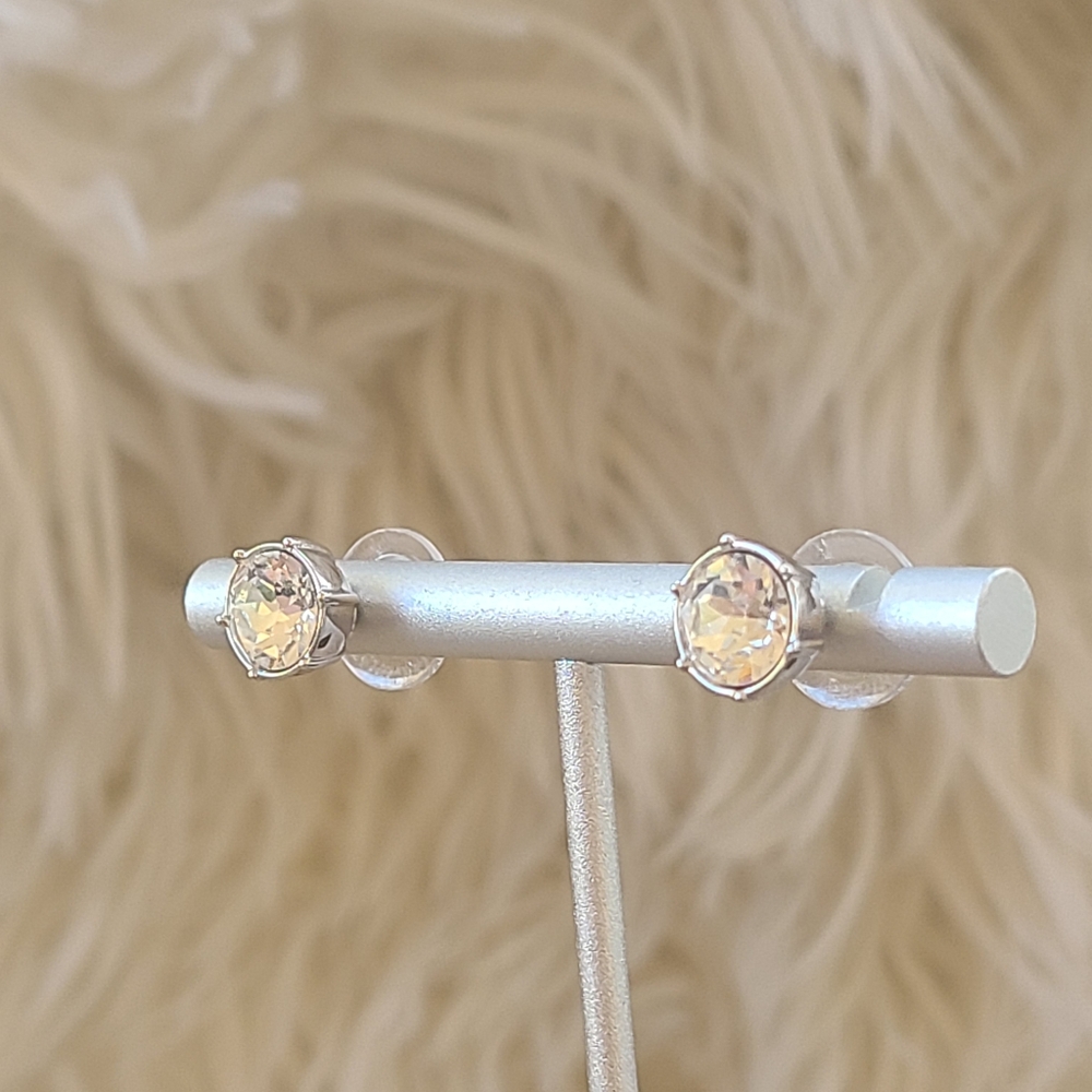 Swarovski Crystal Stud Earrings- Excellent Condition - Picture 4 of 7
